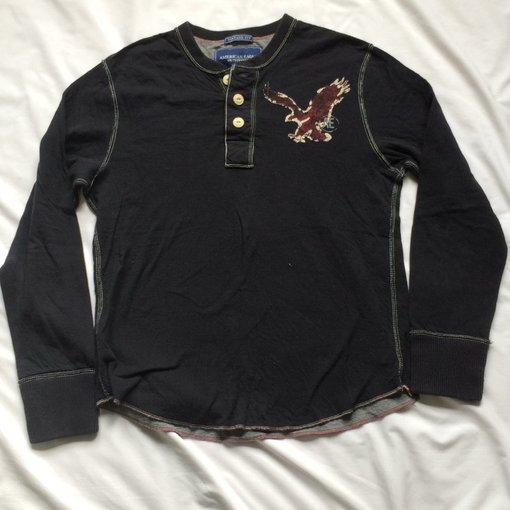 American Eagle Outfitters 3 button Vintage Fit